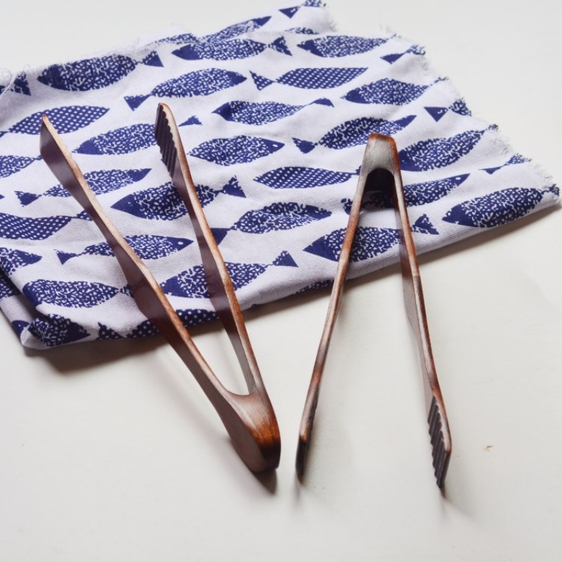 Food In Japanese Snacks - Pinces de service en bois naturel,